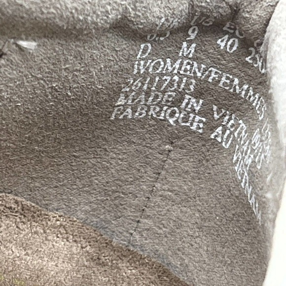 Clarks Artisan Daelyn Summit Loafer Perforated Nubuck Slip On Shoe - Picture 9 of 10